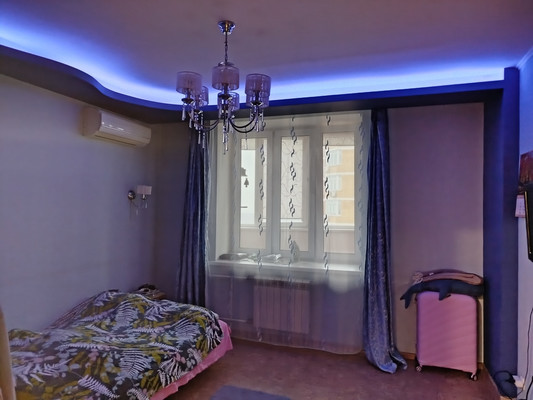 Продам трехкомнатную (3-комн.) квартиру, Подольская ул, 6/1, Северово д