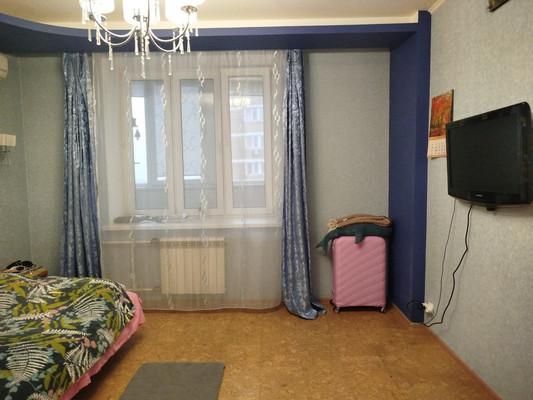 Продам трехкомнатную (3-комн.) квартиру, Подольская ул, 6/1, Северово д