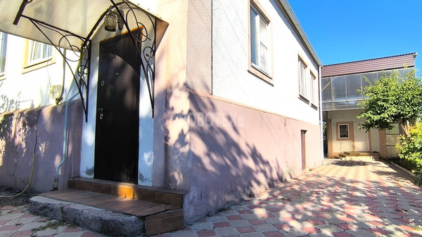 Продам дом, Краснозеленая ул, 26, Крымск г, 0 км от города