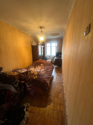 Продам трехкомнатную (3-комн.) квартиру, Ленина ул, 38, Армавир г