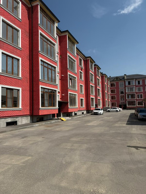 Продам трехкомнатную (3-комн.) квартиру, Шогенова ул, 55, Нальчик г