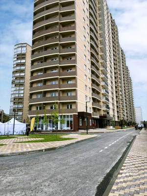 Продам трехкомнатную (3-комн.) квартиру, им. Петра Метальникова ул, 36, Краснодар г