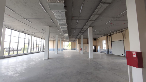 Сдам коммерческое помещение 600 м2, Станционная ул, 13, Снегири дп