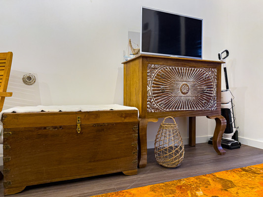 Продам однокомнатную (1-комн.) квартиру, Инструментальщиков ул, 18, Сестрорецк г