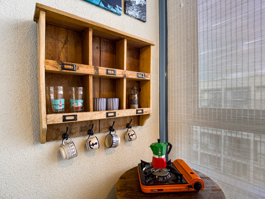 Продам однокомнатную (1-комн.) квартиру, Инструментальщиков ул, 18, Сестрорецк г