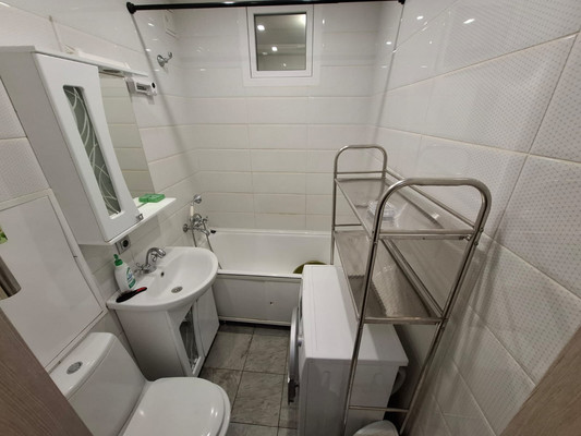 Сдам двухкомнатную (2-комн.) квартиру, Дмитровка Б. ул, 27к2, Москва г