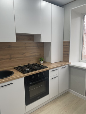 Продам двухкомнатную (2-комн.) квартиру, Садовое Кольцо ул, 49, Октябрьский г