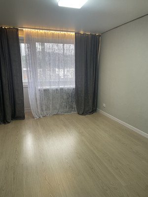 Продам двухкомнатную (2-комн.) квартиру, Садовое Кольцо ул, 49, Октябрьский г