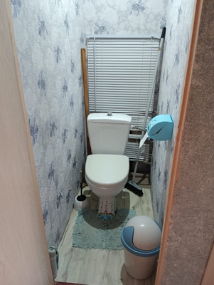 Продам двухкомнатную (2-комн.) квартиру, 35-й мкр, 11, Октябрьский г