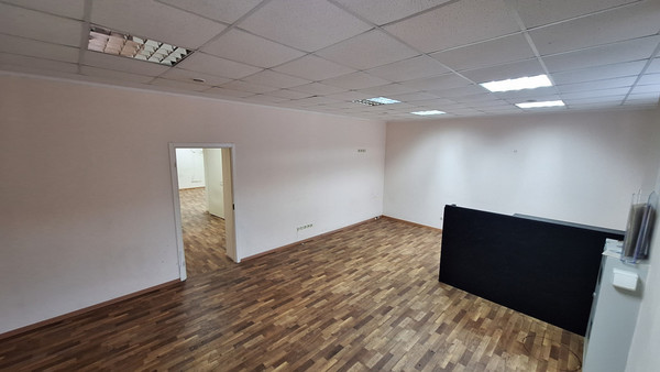 Сдам коммерческое помещение 191,4 м2, Парковая ул, 7, Слащево д