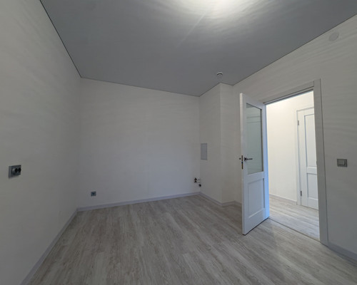 Продам однокомнатную (1-комн.) квартиру, Уральская ул, 23, Санкт-Петербург г