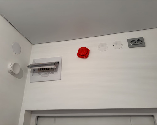 Продам однокомнатную (1-комн.) квартиру, Уральская ул, 23, Санкт-Петербург г