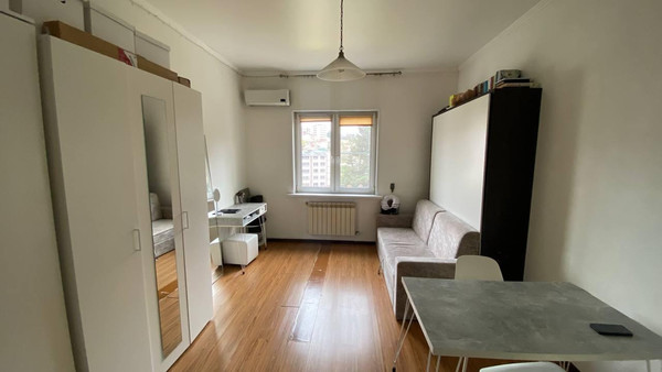 Продам однокомнатную (1-комн.) квартиру, Клубничная (Центральный р-н) ул, 14/6, Сочи г