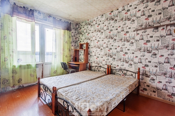 Продам двухкомнатную (2-комн.) квартиру, Ленинский пр-кт, 93к2 литера А, Санкт-Петербург г