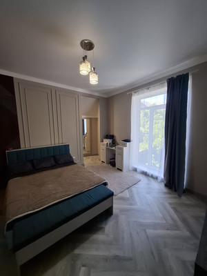 Продам дом, Гражданская ул, 197, Гуково г, 0 км от города