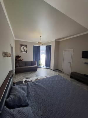 Продам дом, Гражданская ул, 197, Гуково г, 0 км от города