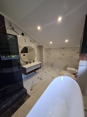 Продам дом, Гражданская ул, 197, Гуково г, 0 км от города