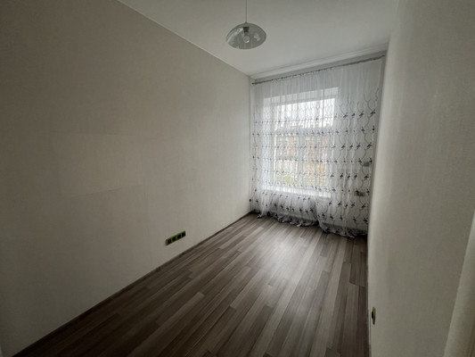 Продам 2-комн. в 5-комн. квартире, Подъездной пер, 17, Санкт-Петербург г