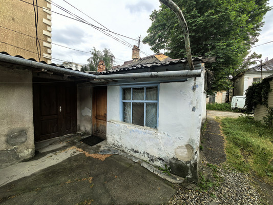 Продам однокомнатную (1-комн.) квартиру, Грибоедова ул, 3, Нальчик г