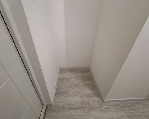 Продам однокомнатную (1-комн.) квартиру, Уральская ул, 23, Санкт-Петербург г