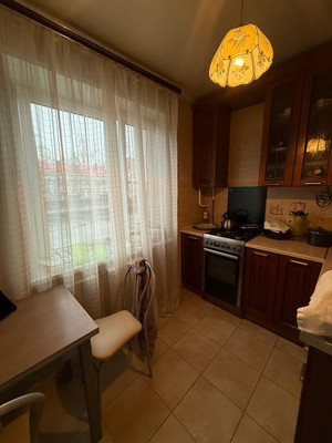 Продам двухкомнатную (2-комн.) квартиру, Курская ул, 4, Юдино д