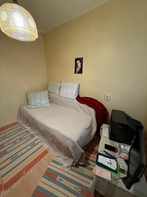 Продам двухкомнатную (2-комн.) квартиру, Курская ул, 4, Юдино д