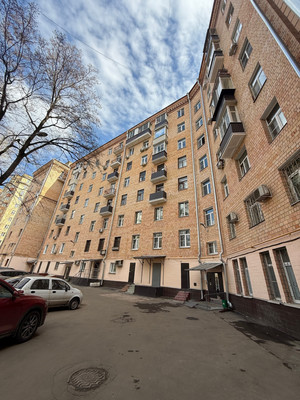 Продам двухкомнатную (2-комн.) квартиру, Трофимова ул, 31, Москва г