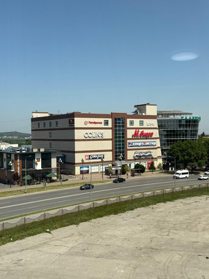 Продам трехкомнатную (3-комн.) квартиру, Тлостанова ул, 32, Нальчик г