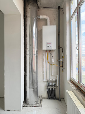 Продам двухкомнатную (2-комн.) квартиру, Тлостанова ул, 28кб, Нальчик г