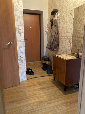 Продам двухкомнатную (2-комн.) квартиру, Комсомольская ул, 37, Октябрьский г