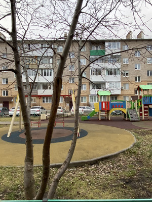 Продам двухкомнатную (2-комн.) квартиру, Комсомольская ул, 37, Октябрьский г