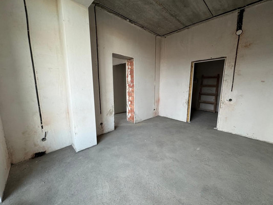 Продам трехкомнатную (3-комн.) квартиру, Тарчокова ул, 127, Нальчик г