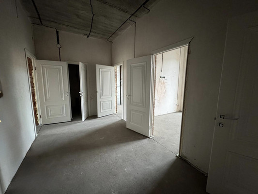 Продам трехкомнатную (3-комн.) квартиру, Тарчокова ул, 127, Нальчик г