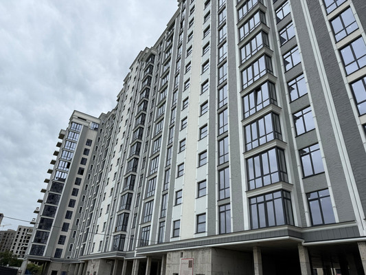 Продам трехкомнатную (3-комн.) квартиру, ОДС ул, 2кА, Нальчик г