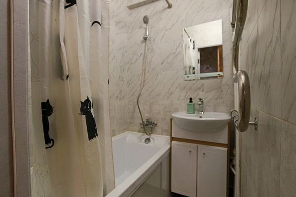 Продам двухкомнатную (2-комн.) квартиру, Гражданский пр-кт, 77Ак3, Санкт-Петербург г