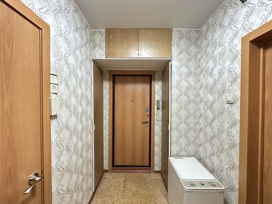 Продам однокомнатную (1-комн.) квартиру, Лескова ул, 19, Москва г