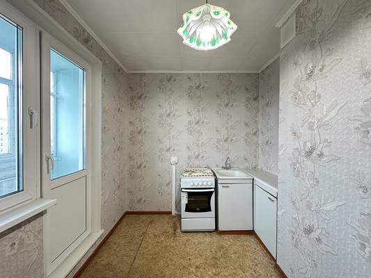 Продам однокомнатную (1-комн.) квартиру, Лескова ул, 19, Москва г