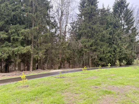 Продам трехкомнатную (3-комн.) квартиру, Десятинная ул, 11, Зверево д