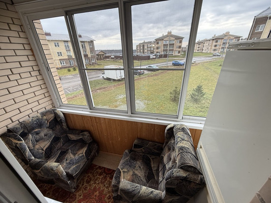 Продам трехкомнатную (3-комн.) квартиру, Десятинная ул, 11, Зверево д