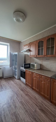 Сдам двухкомнатную (2-комн.) квартиру, 1 мкр, 47, Кропоткин г