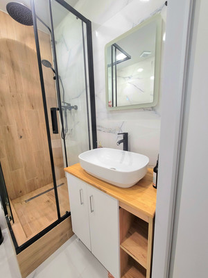 Продам однокомнатную (1-комн.) квартиру, Лавровая (Центральный р-н) ул, 1б, Сочи г