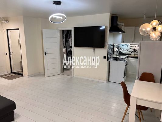 Сдам двухкомнатную (2-комн.) квартиру, Шоссе в Лаврики ул, 67, Мурино п