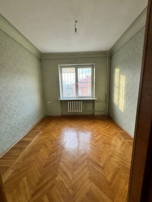 Продам трехкомнатную (3-комн.) квартиру, Рашпилевская ул, 132, Краснодар г