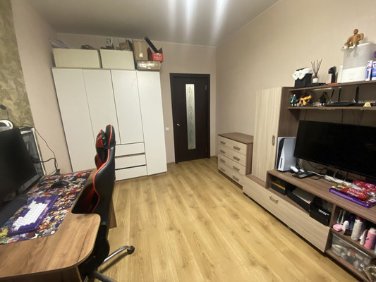 Продам однокомнатную (1-комн.) квартиру, им Владимира Махалина мкр, 37, Дмитров г