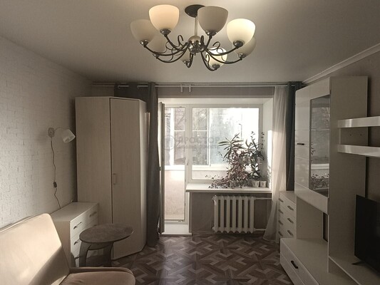 Продам двухкомнатную (2-комн.) квартиру, Жуковская ул, 7, Трубино с