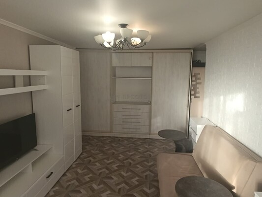 Продам двухкомнатную (2-комн.) квартиру, Жуковская ул, 7, Трубино с