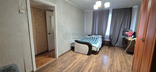 Продам двухкомнатную (2-комн.) квартиру, Рогова ул, 13, Москва г