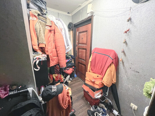 Продам однокомнатную (1-комн.) квартиру, Тёплый Стан ул, 21к6, Москва г