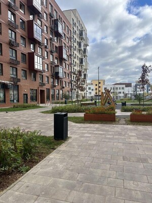 Продам двухкомнатную (2-комн.) квартиру, Уточкина ул, 8к1, Рязановское п