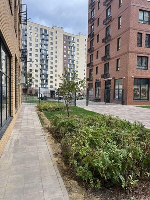 Продам двухкомнатную (2-комн.) квартиру, Уточкина ул, 8к1, Рязановское п